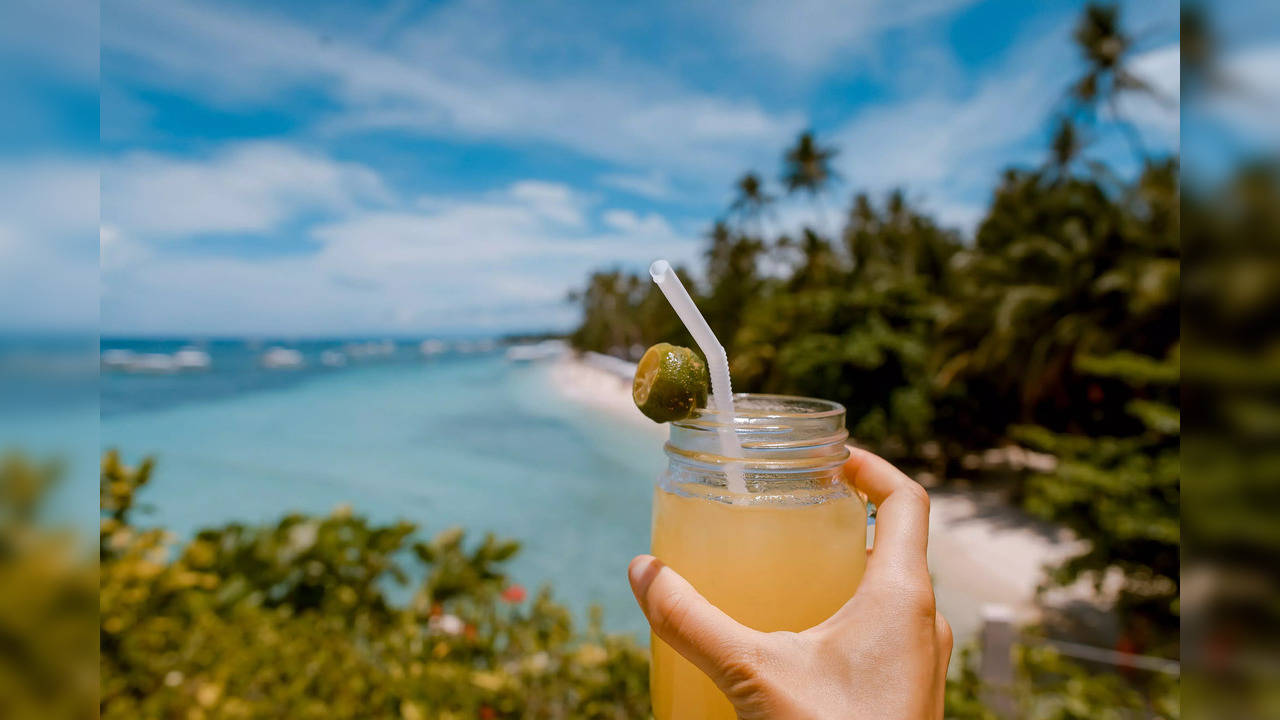 Top cooling beverages that you must add to your summer diet (Photo: Unsplash)