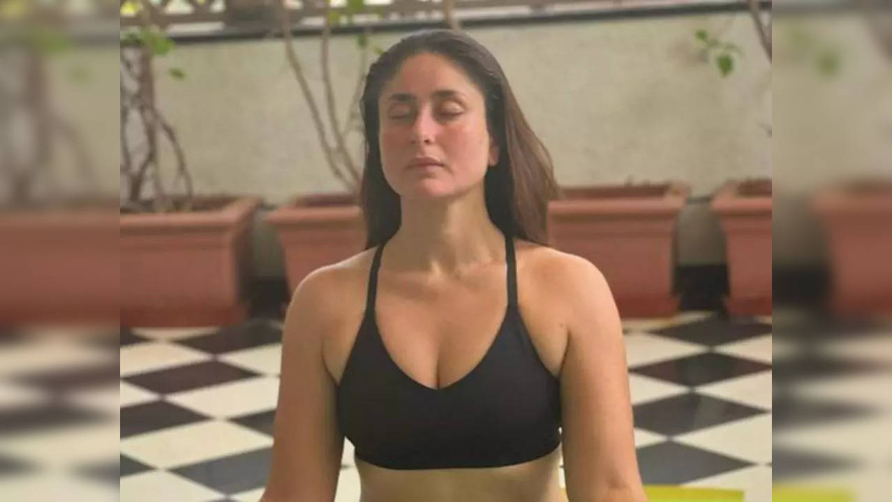 At work or on vacation, actress Kareena Kapoor Khan never fails to make time for yoga and fitness – perhaps that is the reason why she glows like no other. (Photo credit: Kareena Kapoor Khan/Instagram)