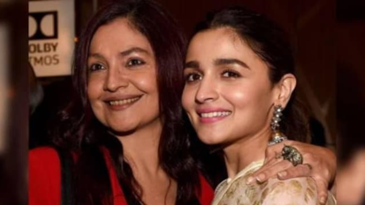 Pooja Bhatt and Alia Bhatt