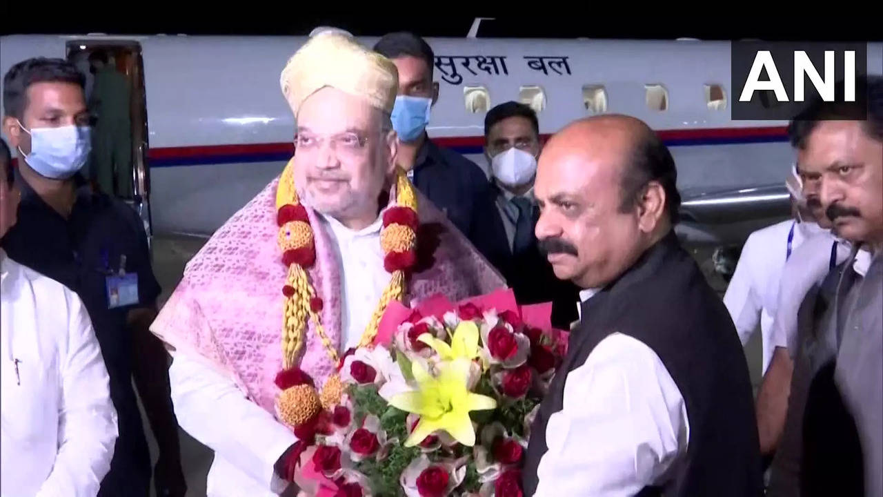 ​Union Home Minister Amit Shah received by CM Basavaraj Bommai upon arrival at the Bengaluru airport.​