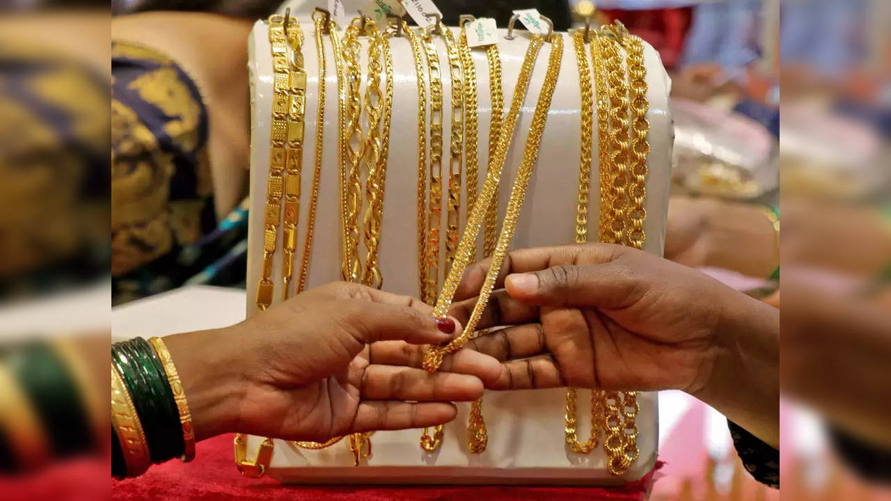 Golden Truth: Eight Things to Know Before Buying Gold - The Economic Times