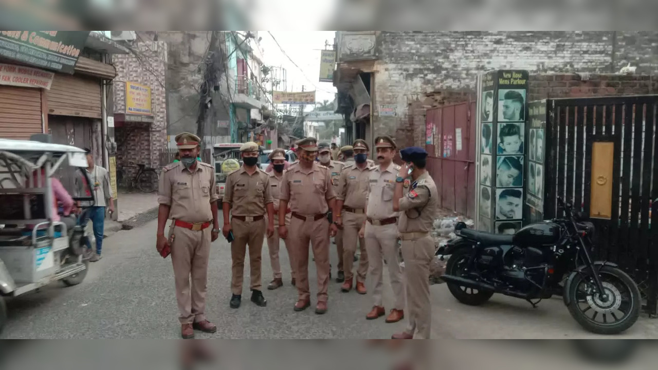 Lucknow police