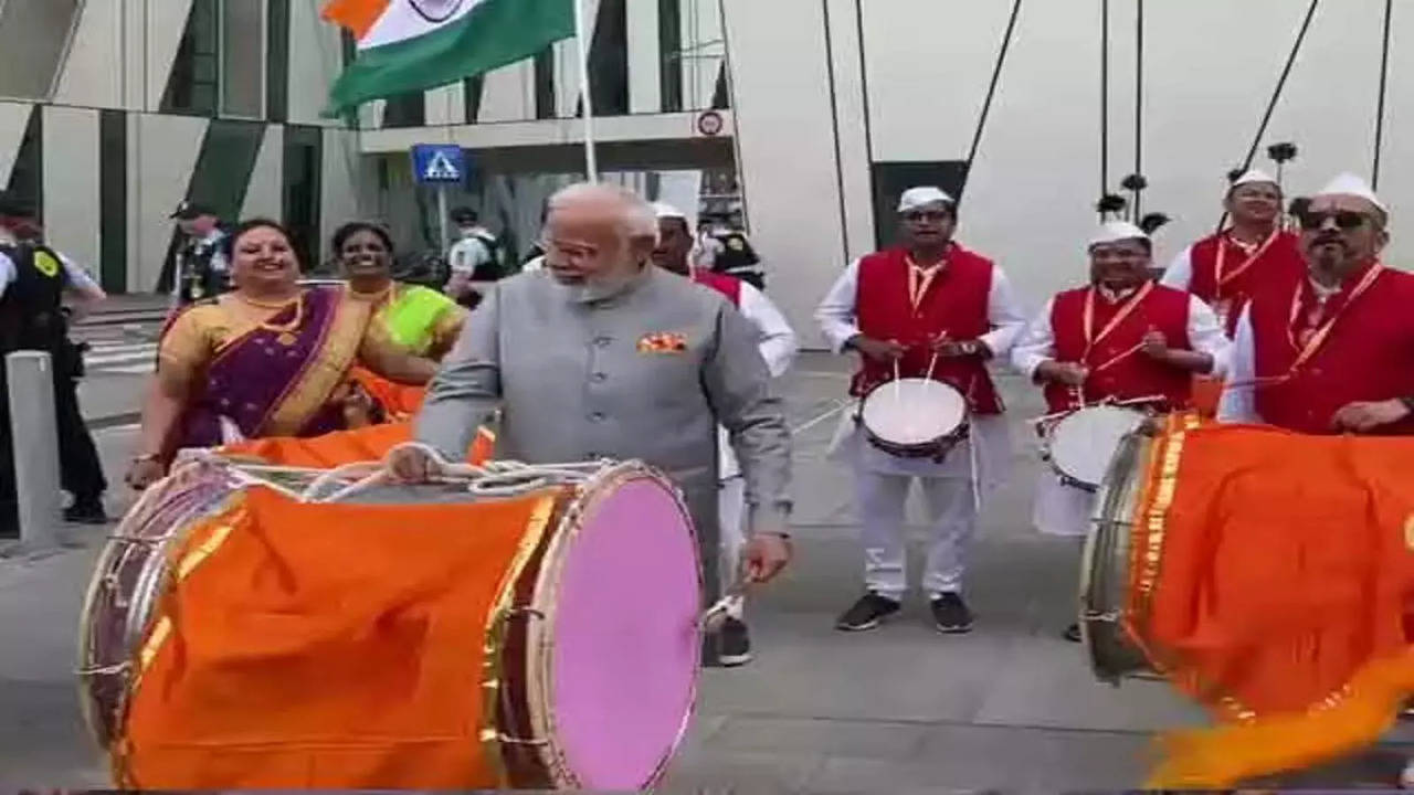 Prime Minister Narendra Modi Tries Hand On A Dhol In Denmark's Copenhagen (Source ET)