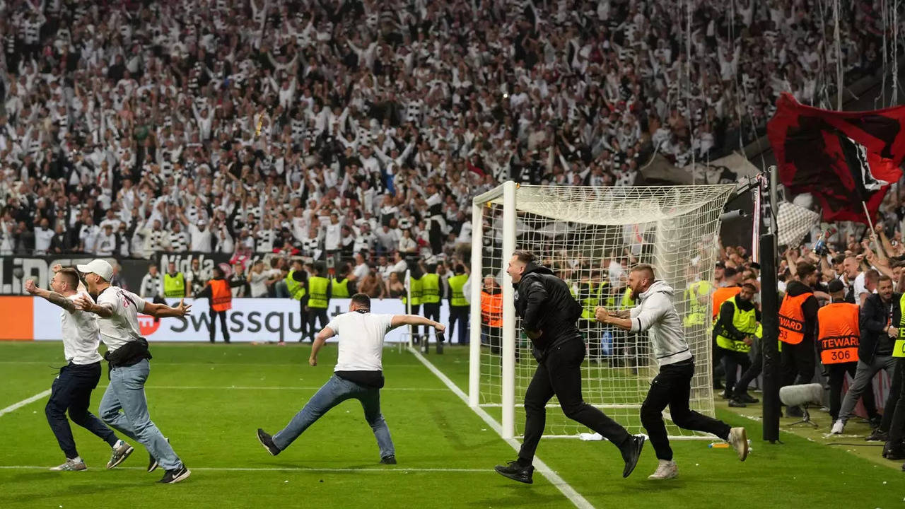 Eintracht Frankfurt fans stormed pitch after win over West Ham