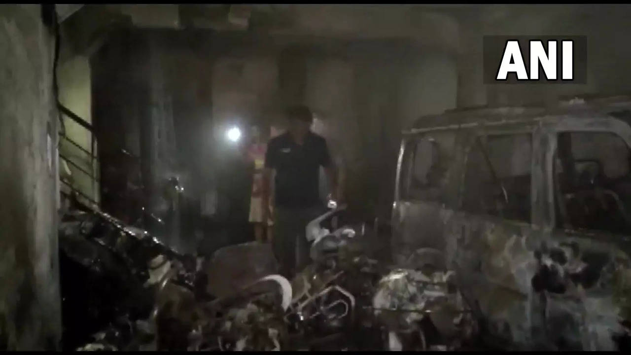 ​A fire broke out in a two-storey building in Indore