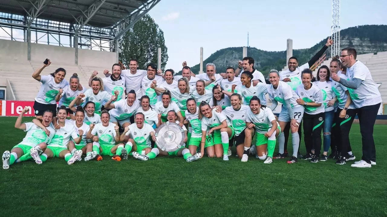 VFL_Frauen Wolfsburg Bundesliga champions 