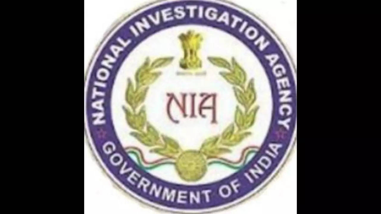 Mumbai Nia Raids Locations Linked To Dawood Ibrahim Detains 4 Including Trustee Of Haji Ali