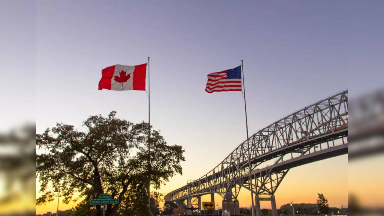 US-Canada border