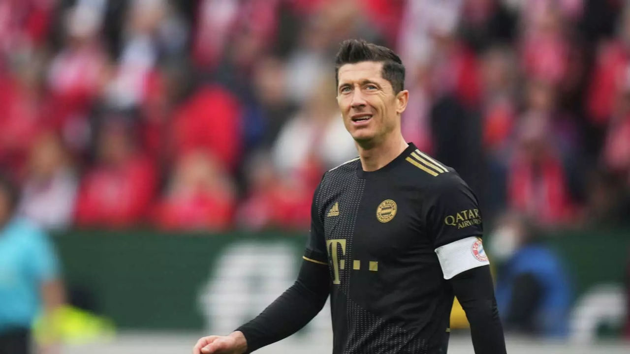 Robert Lewandowski has 34 goals in Bundesliga this campaign