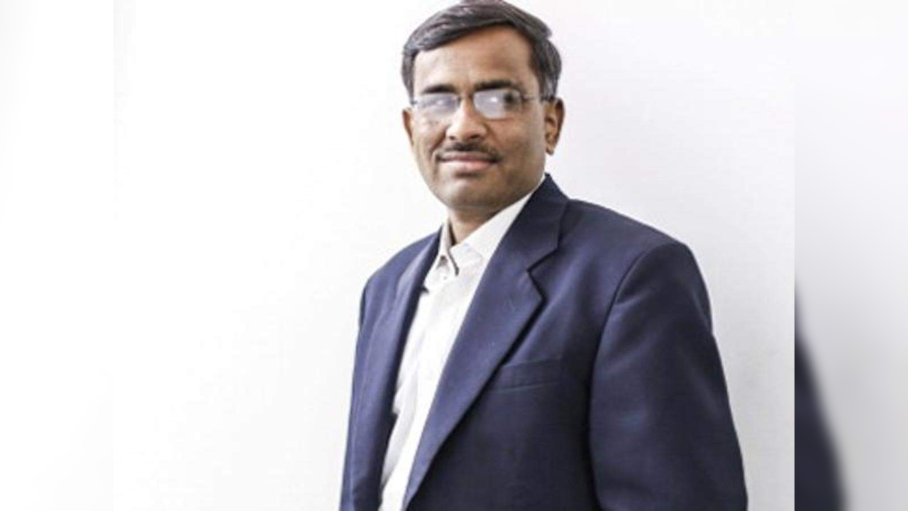 NSE CEO Vikram Limaye