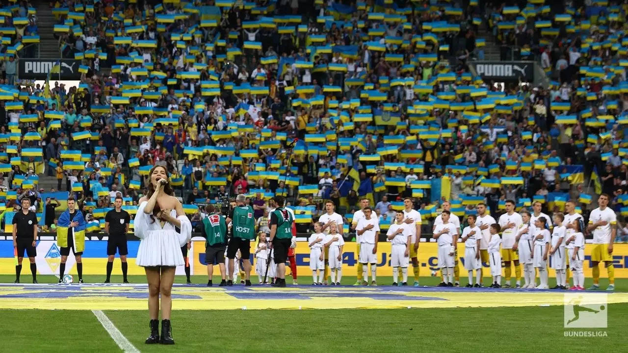 Die ukrainische Fußballmannschaft spielt zum ersten Mal seit der Invasion;  Mönchengladbach besiegte Deutschland in einem Freundschaftsspiel mit 2:1