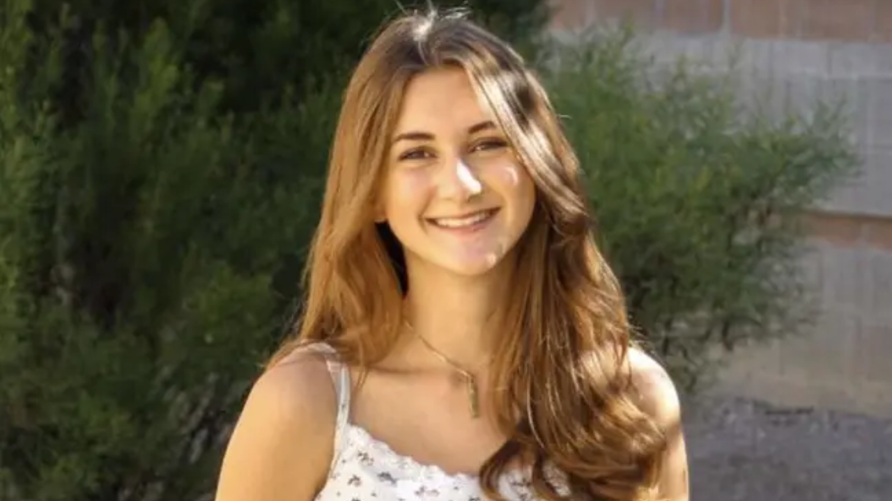 Girl allergic to water can't cry or take shower as it feels like 'acid