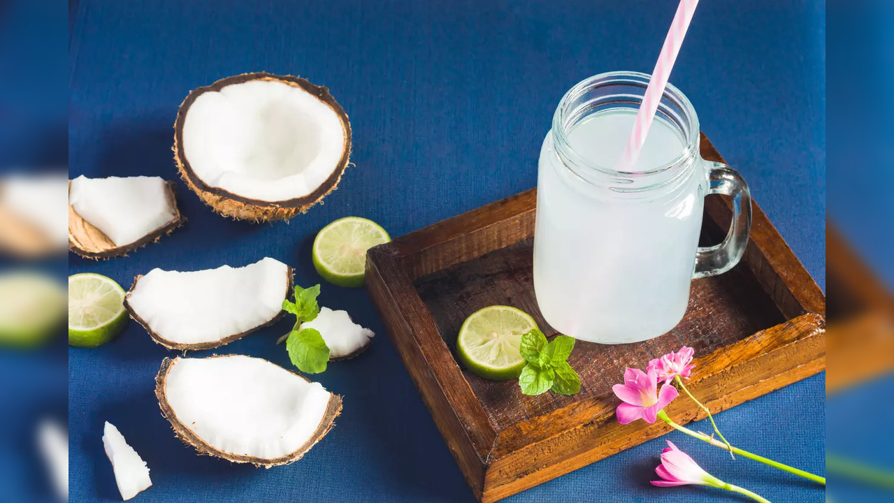 5 reasons why you should add coconut water to your diet