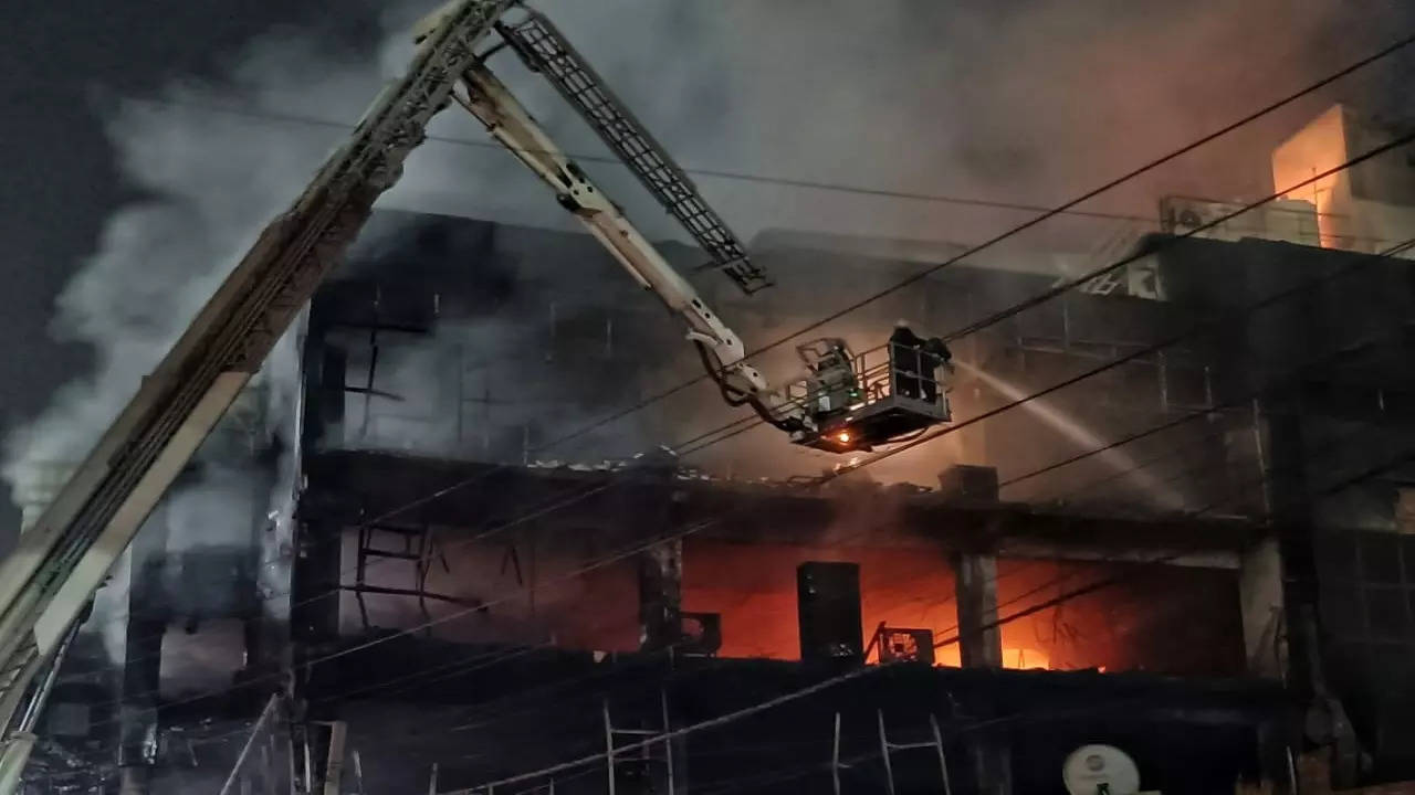 Mundka fire tragedy: Panic as many go missing after mishap, no fire license of building - Times Now