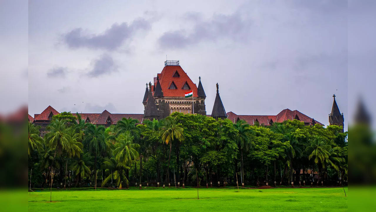 Kissing, fondling not unnatural offences, says Bombay HC