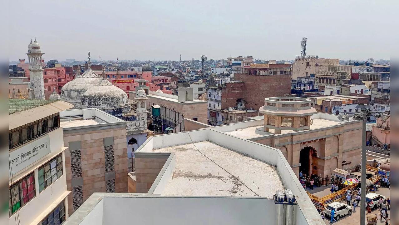 View of Kashi Vishwanath Temple Dham and Gyanvapi Masjid complex