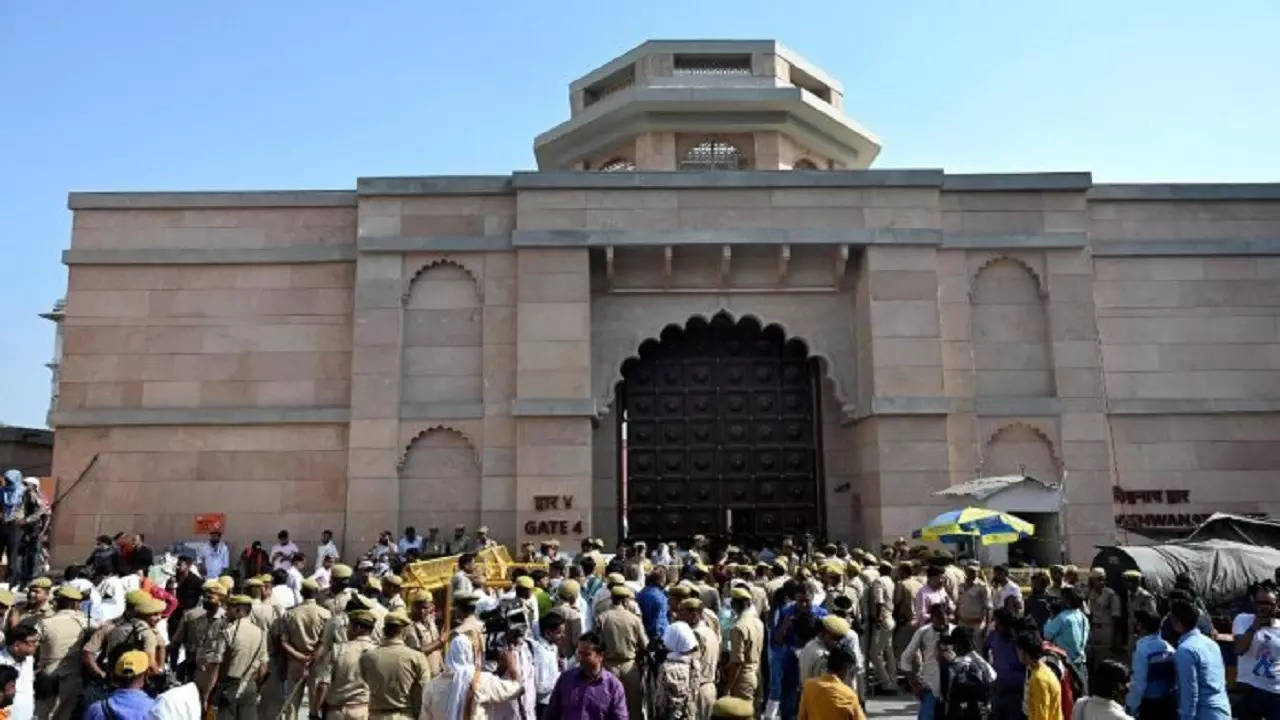 The Gyanvapi masjid in Varanasi