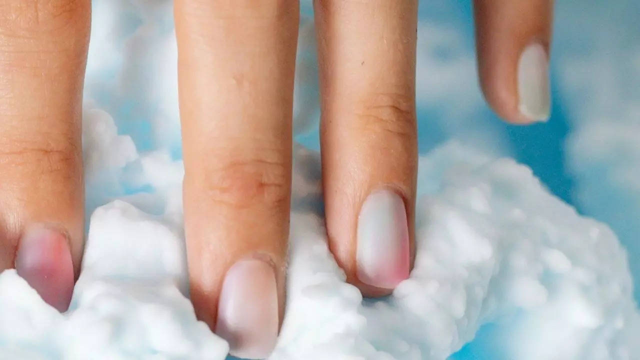 Amazon.com : Didiseaon 20pcs nail edges correction pen nail polish remover  nail nail polish remover pens for manicure nail polish remover pens for  cleaning Stain remover Nail Pen : Beauty & Personal