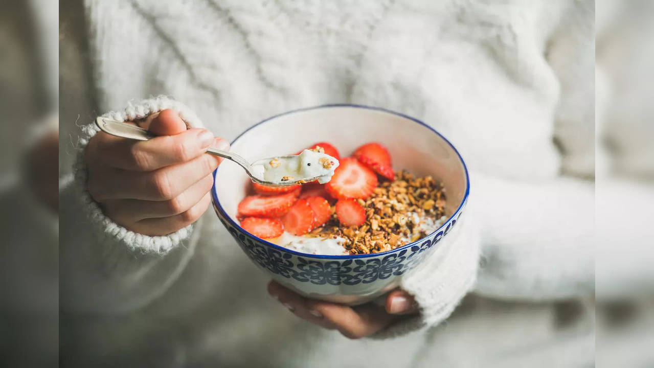 Oatmeal is a source of complex carbohydrates and soluble dietary fibre.