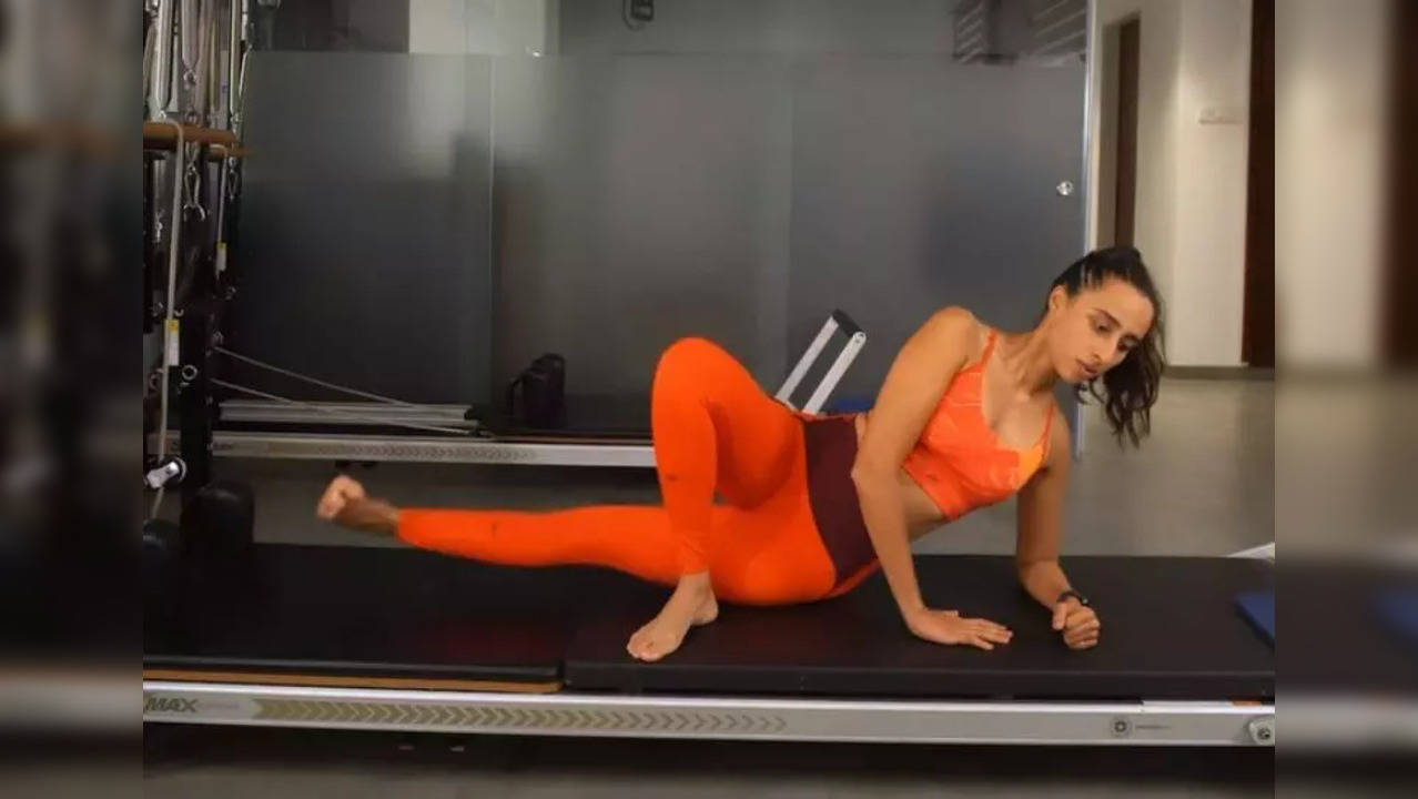 Namrata Purohit addressed the issue of back pain and demonstrated a few no-equipment exercises that could help alleviate the discomfort. (Photo credit: Namrata Purohit/Instagram)