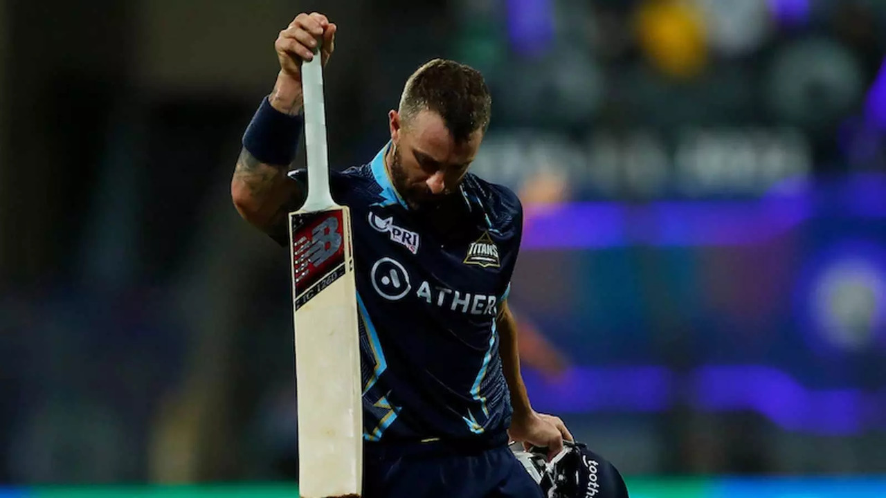 Matthew Wade was dismissed in a controversial manner against RCB