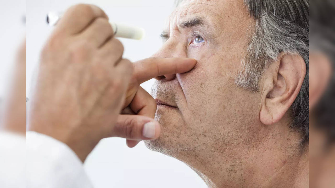 Glaucoma: Know the signs of this eye disease