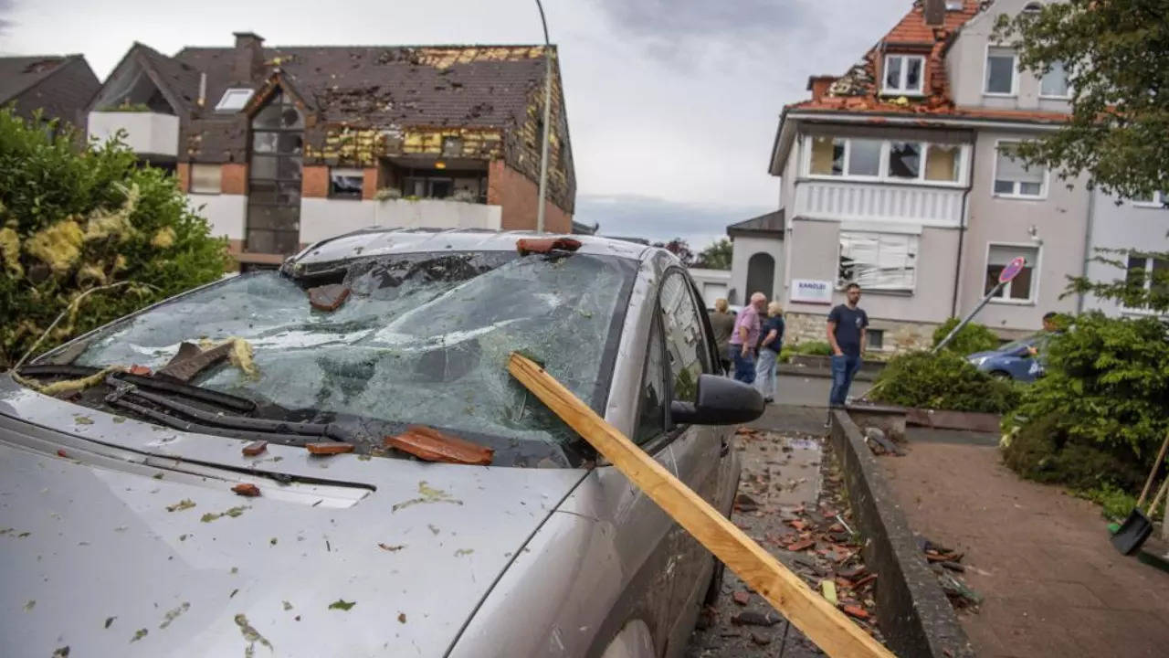 Tornado hits Paderborn in North Rhine-Westphalia state