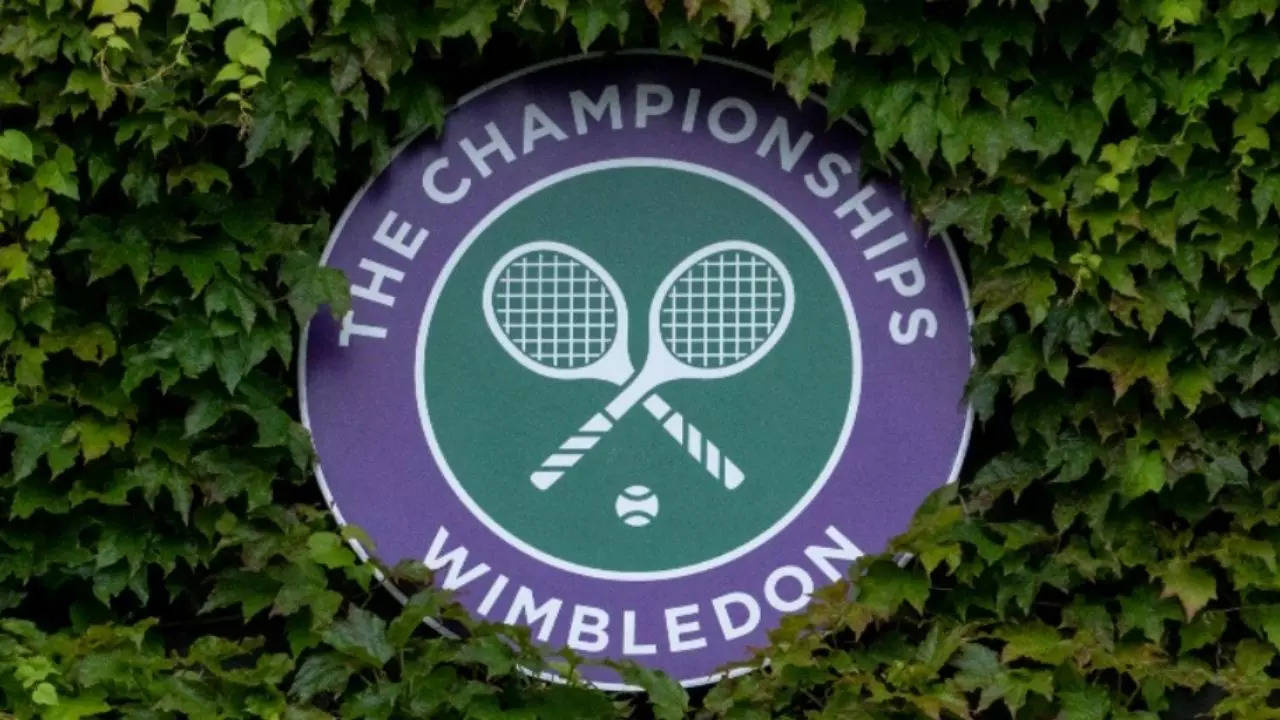 Wimbledon response to ban