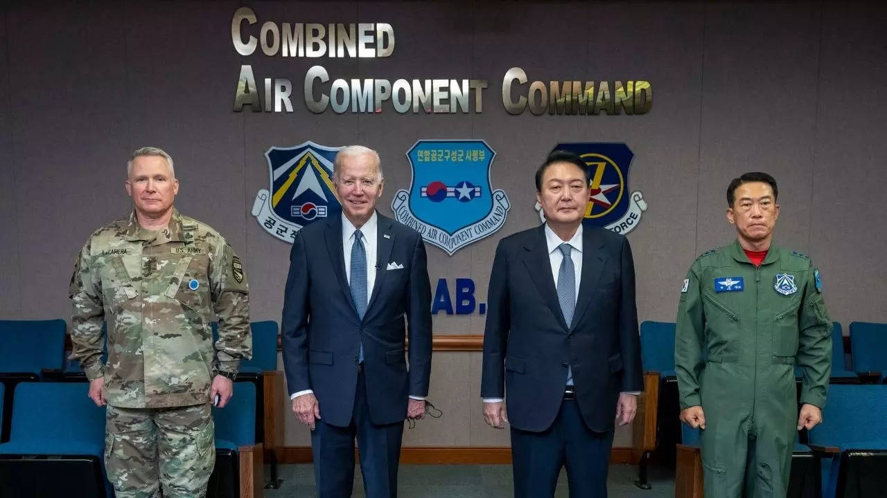 Biden Osan Air base POTUS