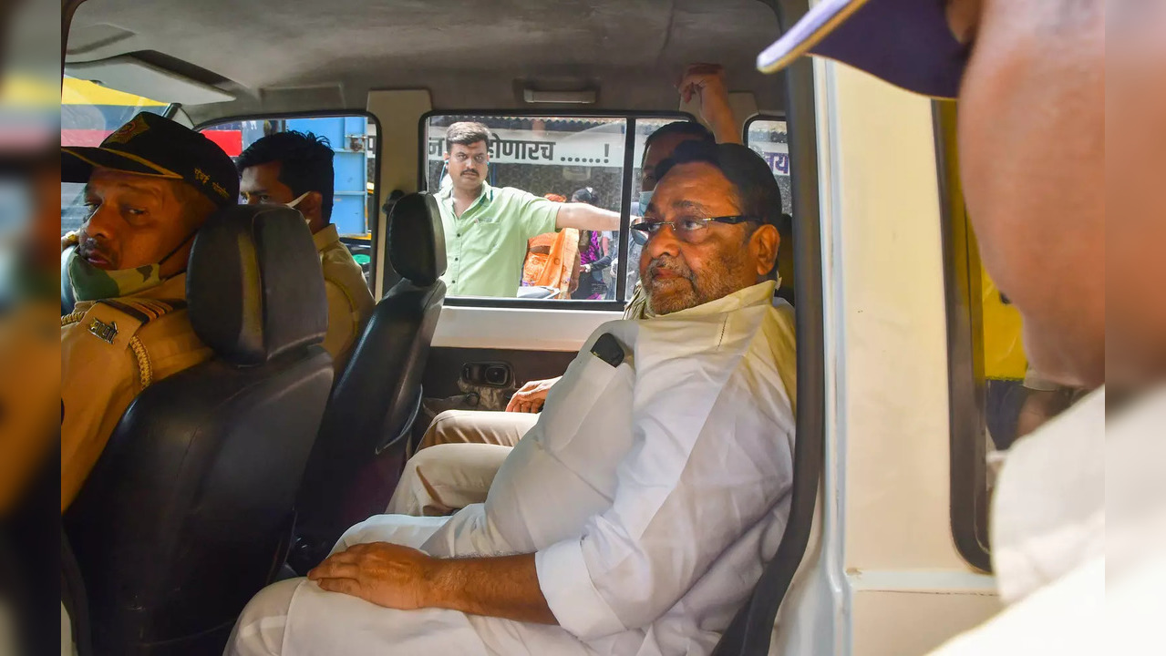 Mumbai: NCP leader and Maharashtra minister Nawab Malik being taken to court, fr...