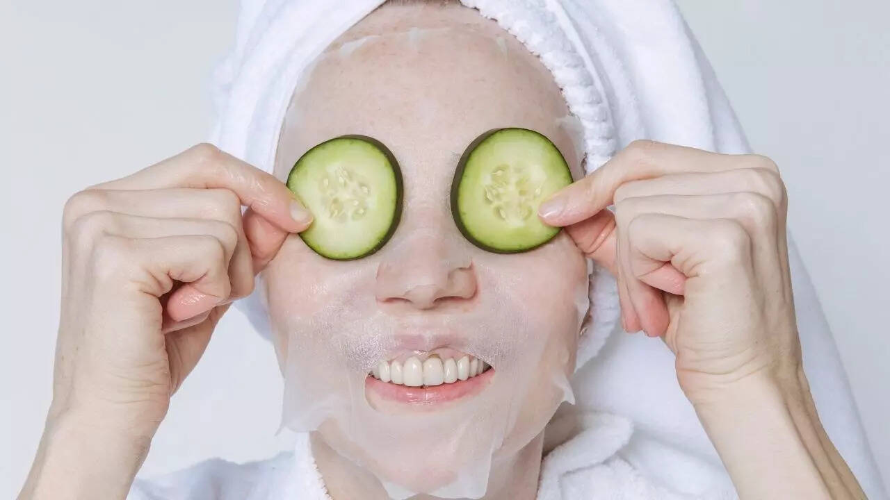 Is cucumber really that good for dark circles? Expert shares inside