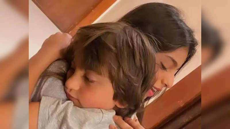Suhana Khan gives a warm hug to birthday boy Abram Khan in unseen pic, it is the cutest thing on the internet today