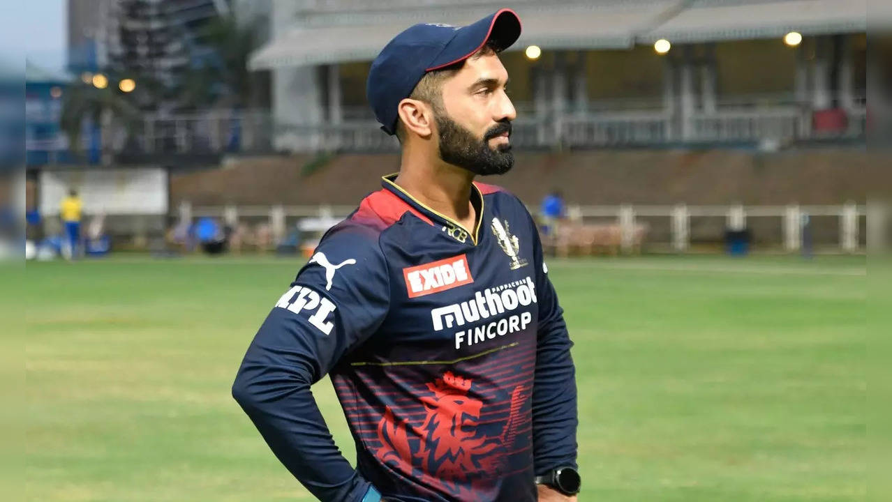 Dinesh Karthik 