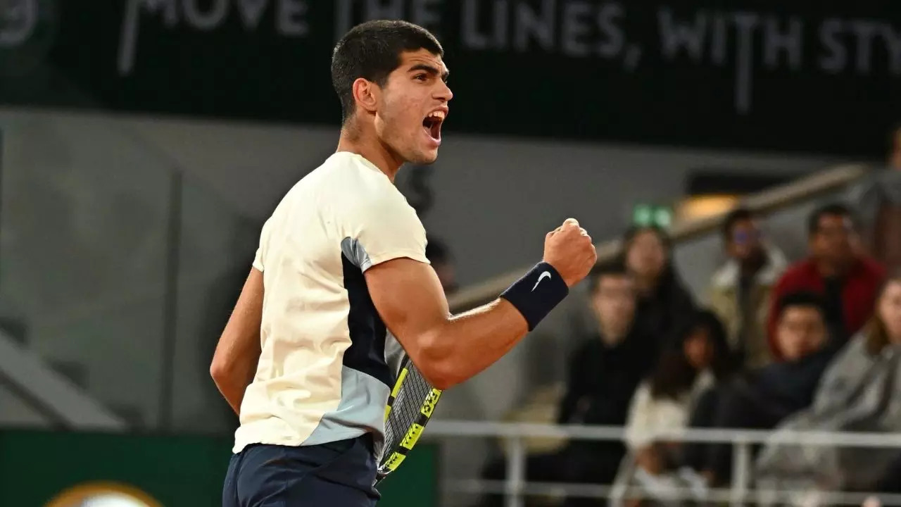 Carlos Alcaraz R16 win roland garros