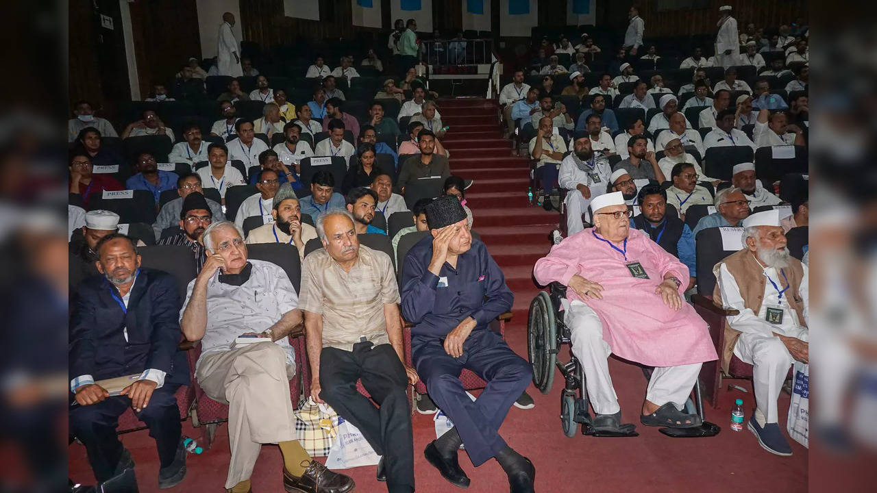 New Delhi: Senior political leaders Aziz Qureshi, Farooq Abdullah and Salman Khu...