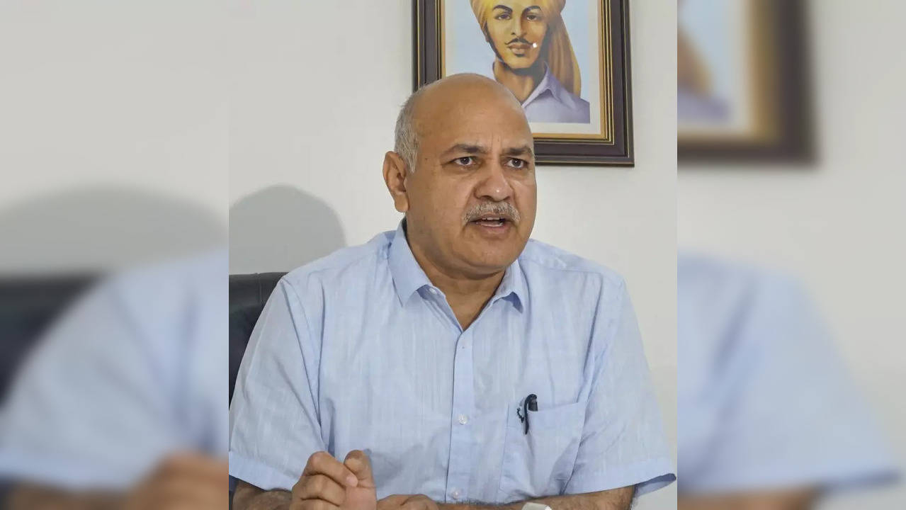 New Delhi: Deputy Chief Minister of Delhi Manish Sisodia addresses media in New ...