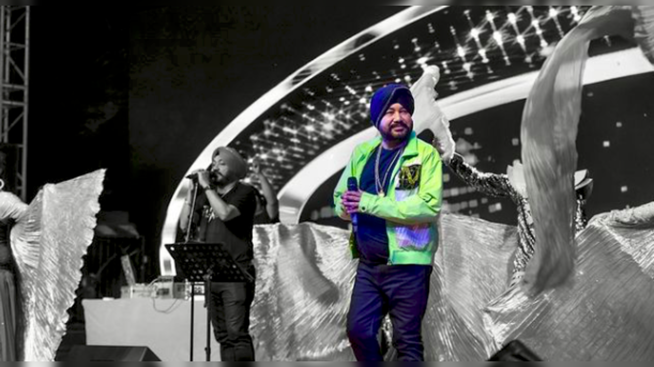 Daler Mehndi demands government regulate songs that glorify gun and