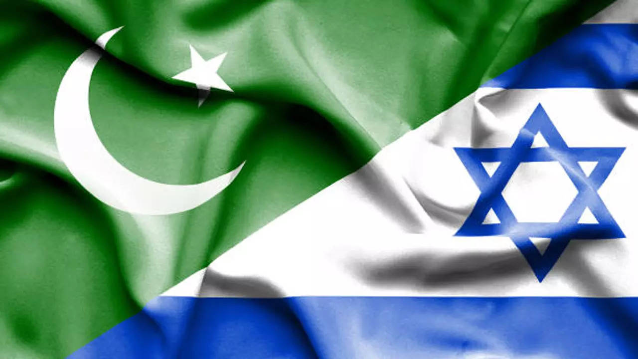 main_israel pak flags