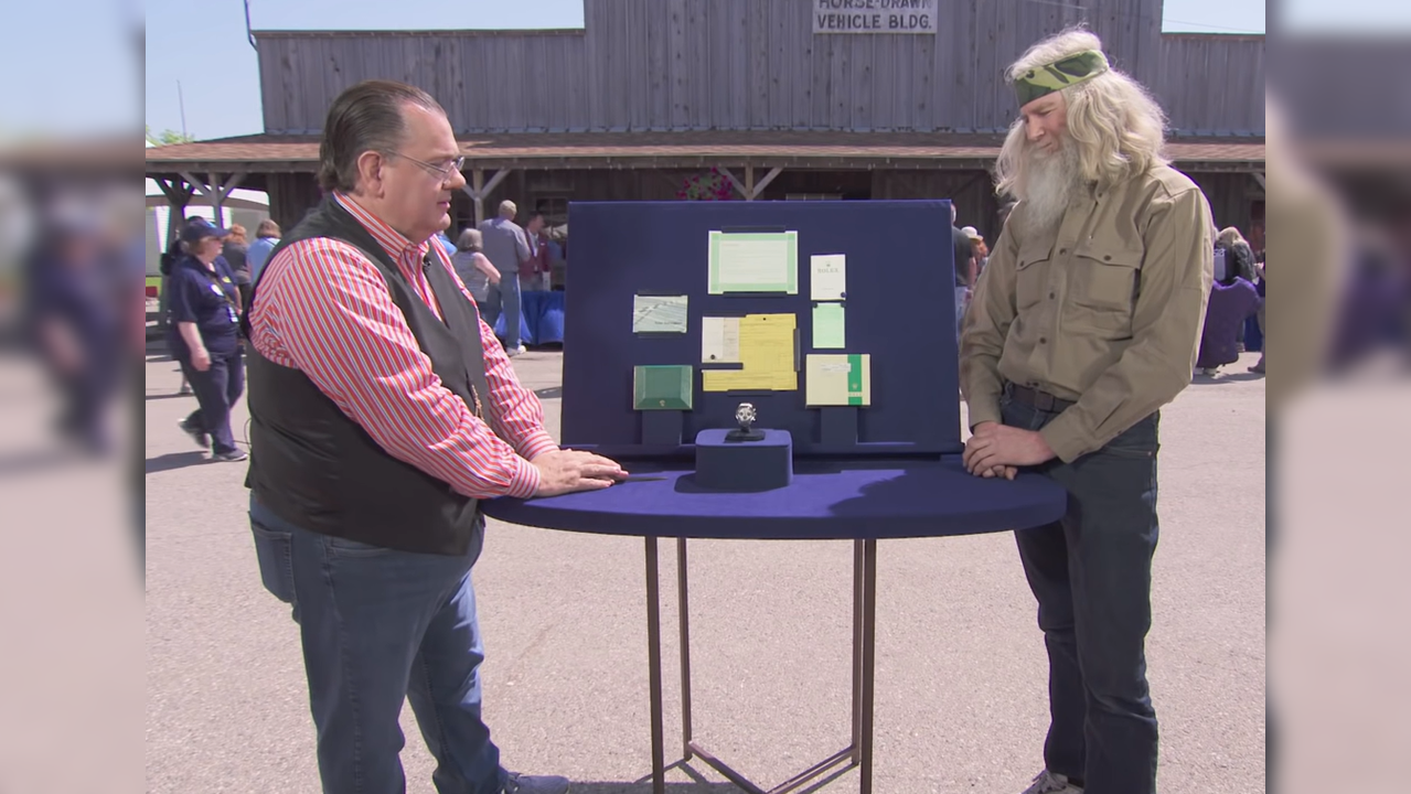 War veteran in disbelief after learning how much his old Rolex watch is ...