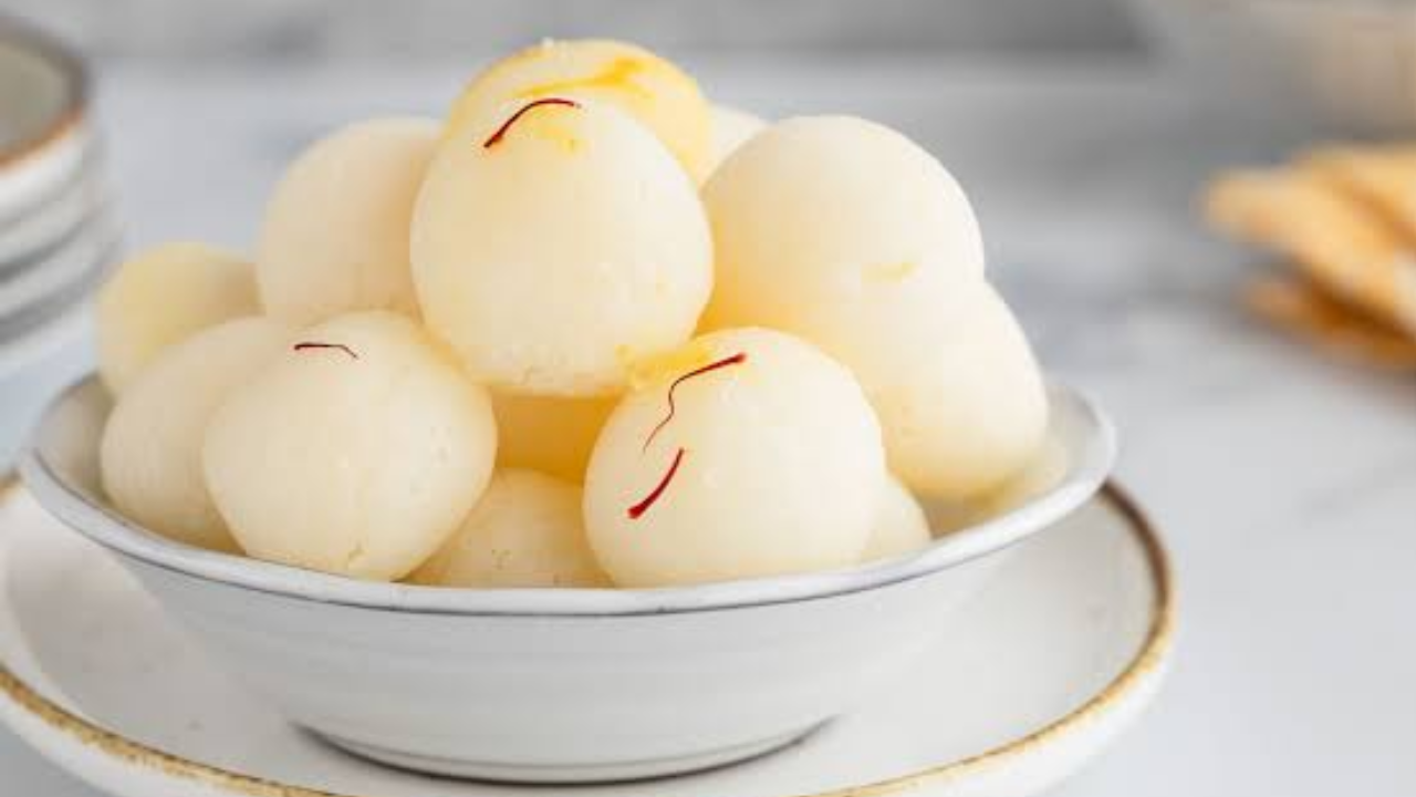 Rasgullas lead to cancellation and diversion of trains in Bihar's Barahiya for 40 hours