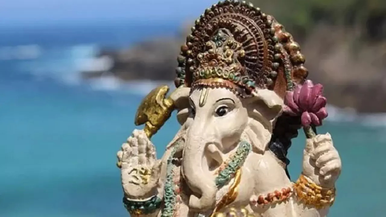 Vinayaka Chaturthi June 2022 puja vidhi and vrat katha