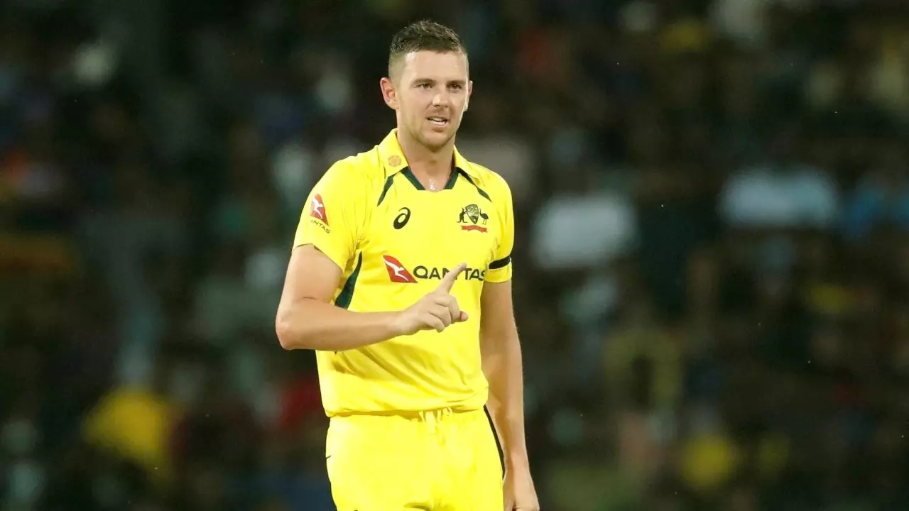 Josh Hazlewood vs SL