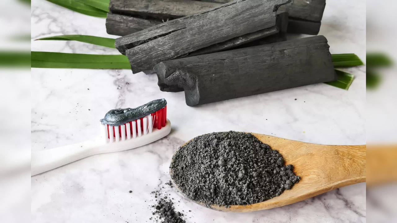 Charcoal toothpaste