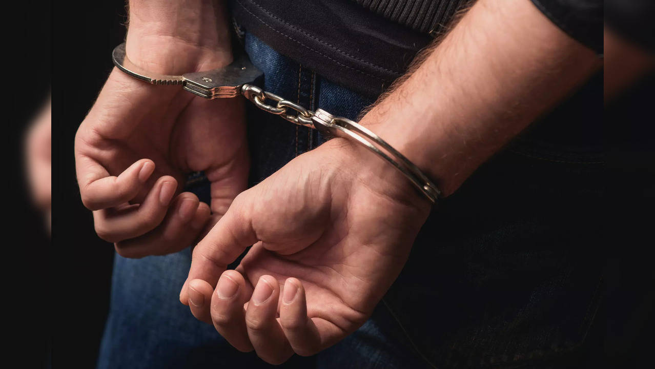 iStock-arrested