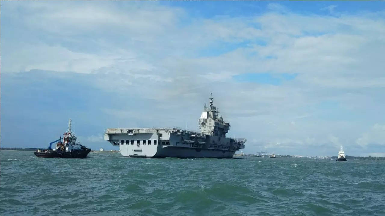 INS Vikrant aircraft carrier (Photo source: PIB)