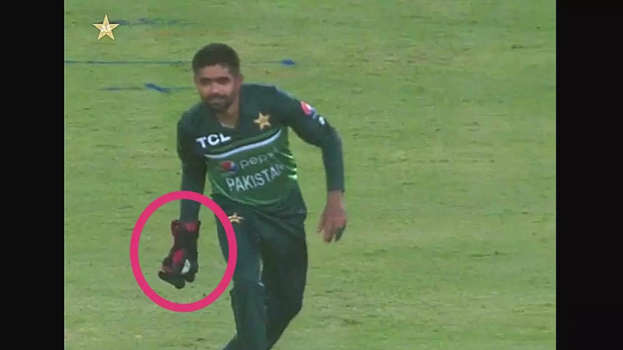 Babar Azam wore a wicket-keeping glove during the second ODI