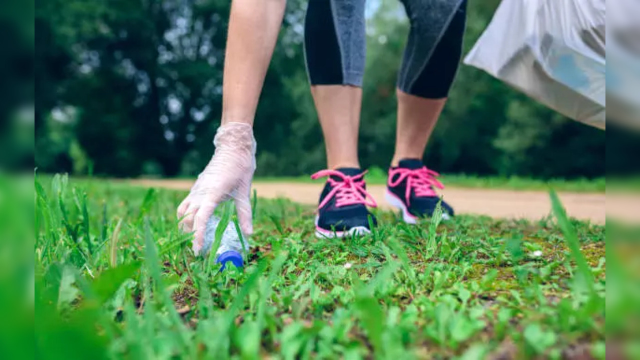 Chandigarh mayor kicks off 'plogging' campaign in city parks | Times Now