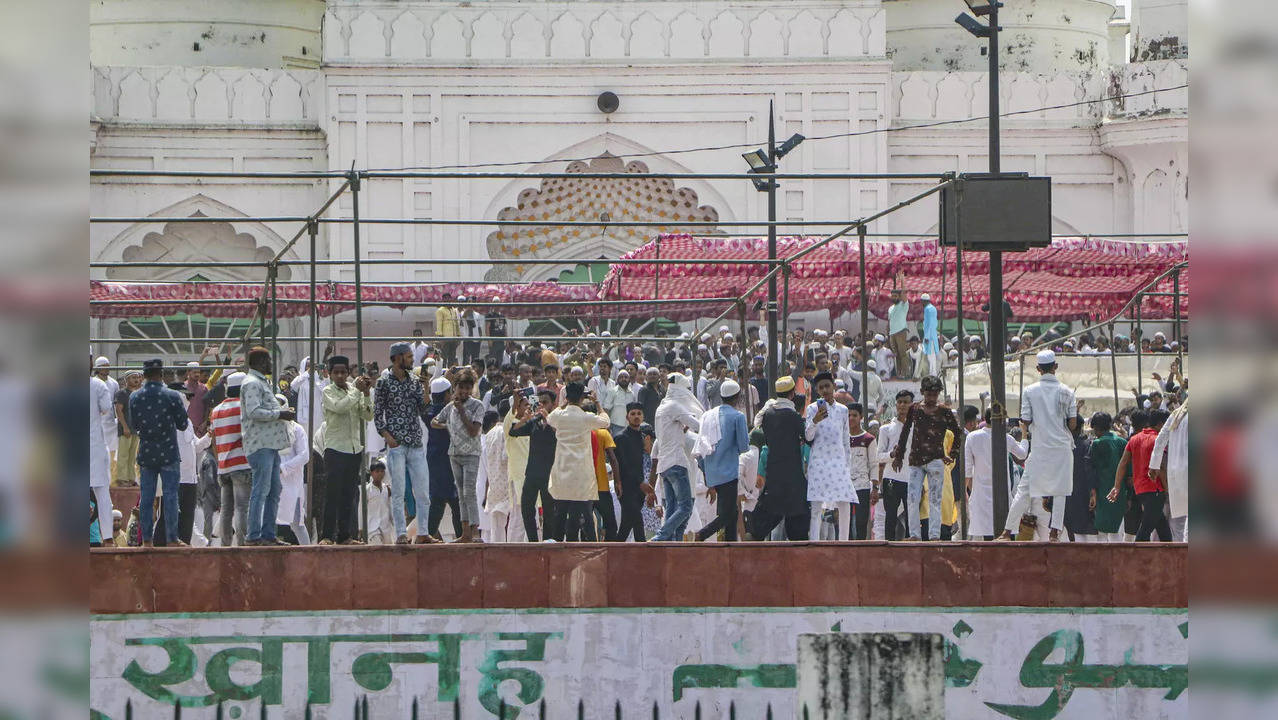 protests in lucknow