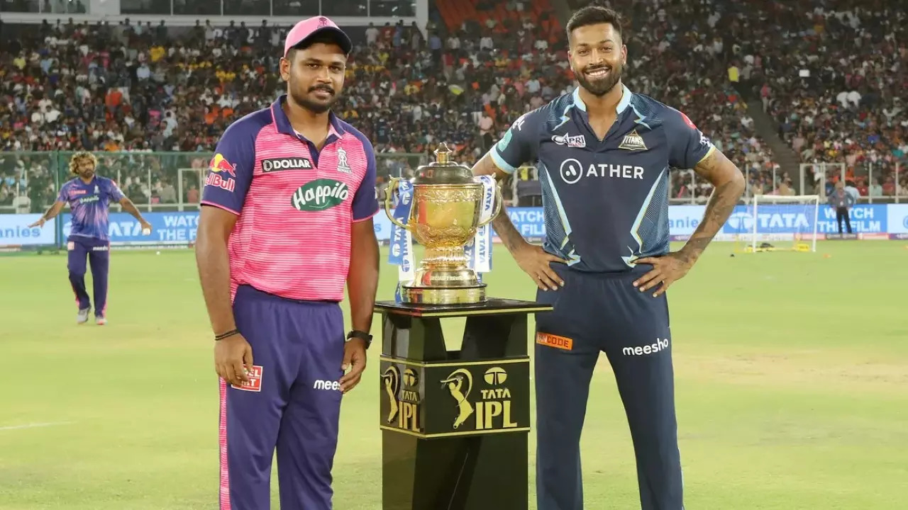 IPL 2022 trophy