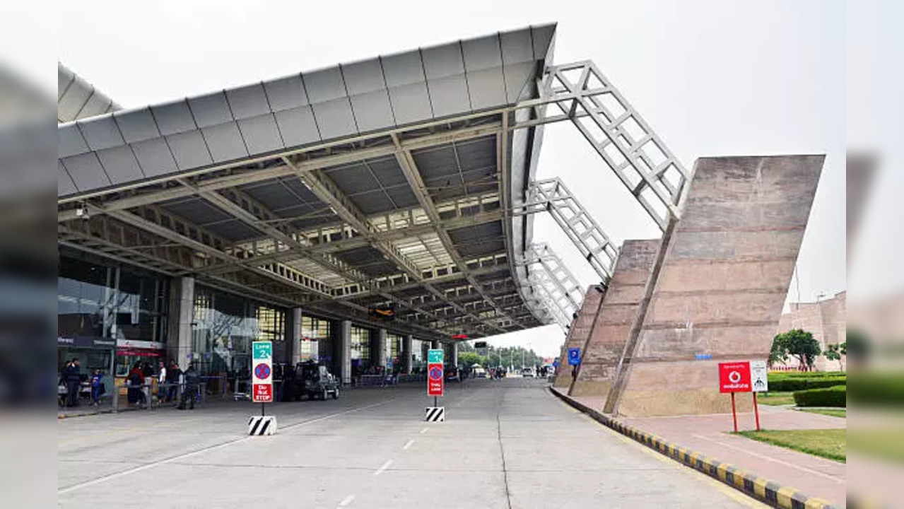 istockphoto-jaipur airport